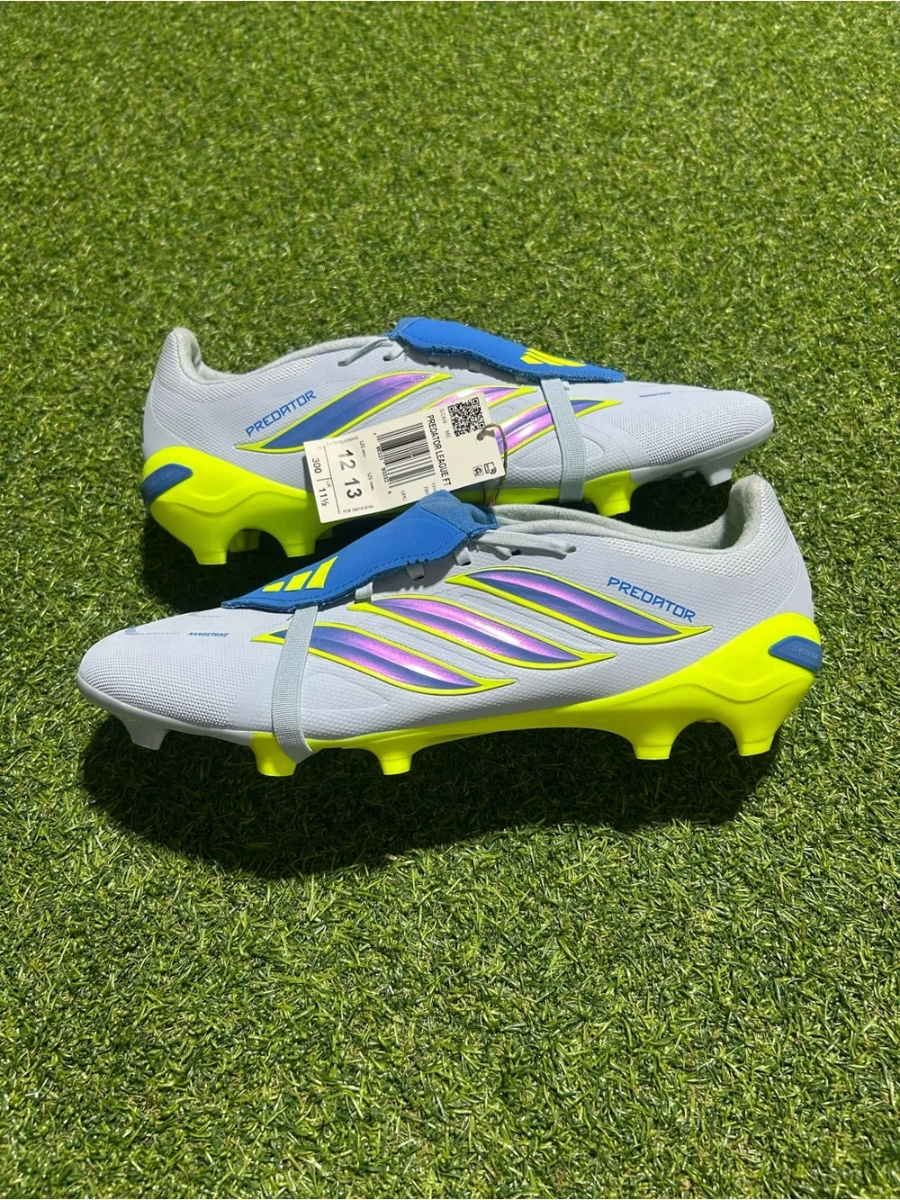 Men’s Adidas Predator League FT Soccer Cleats